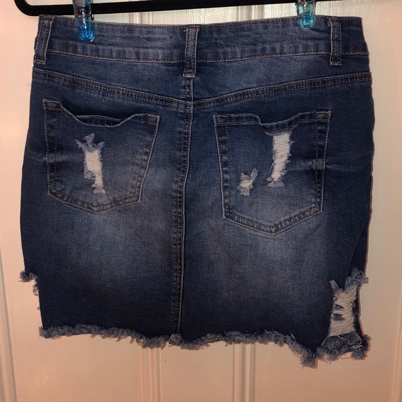 Jean skirt - Picture 3 of 4